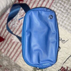 lululemon pool party Belt Bag